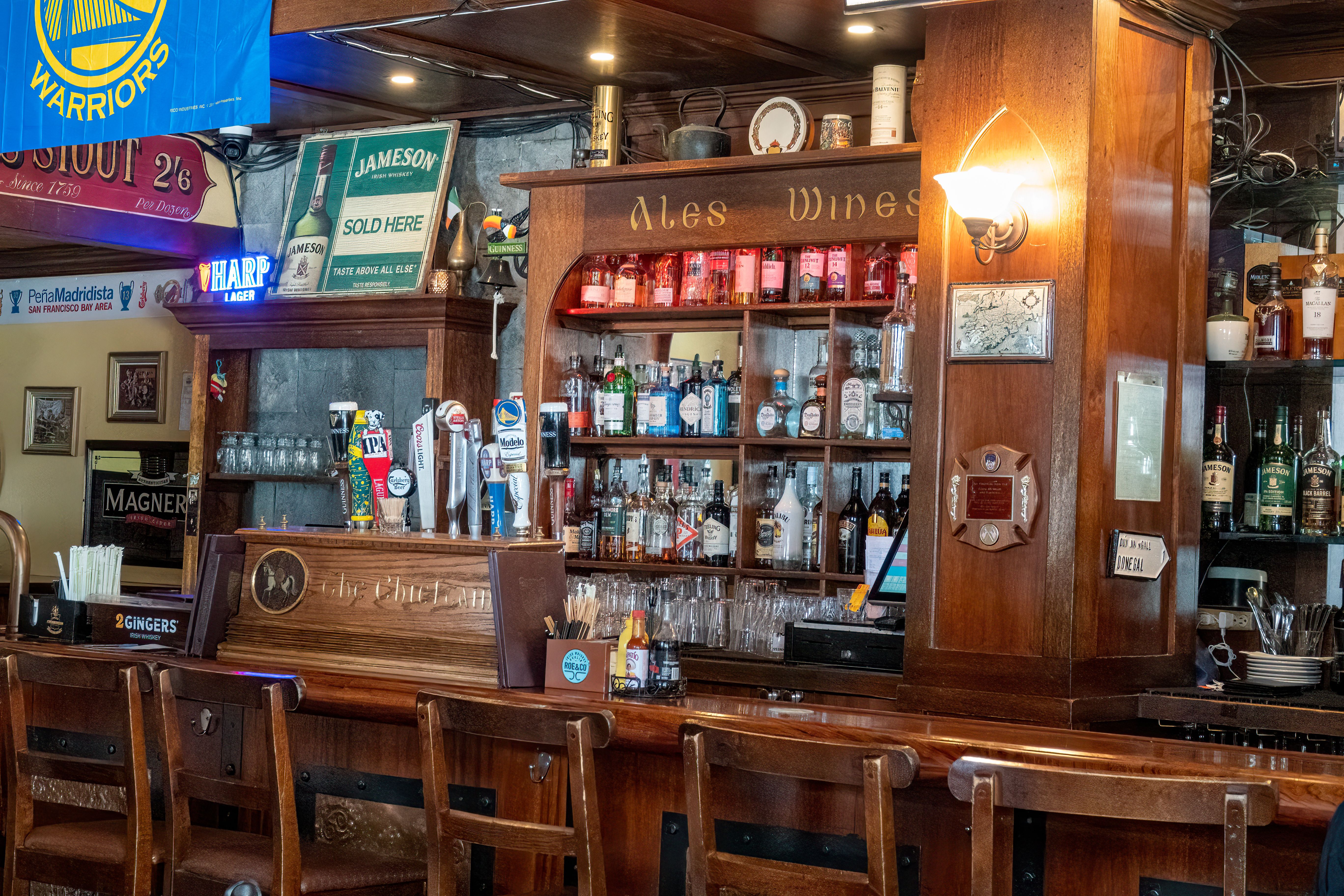 Natural oak-toned home bar